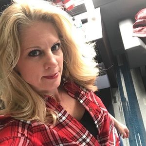 Meet your Posher, Janell